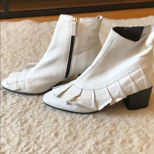 White leather bootie